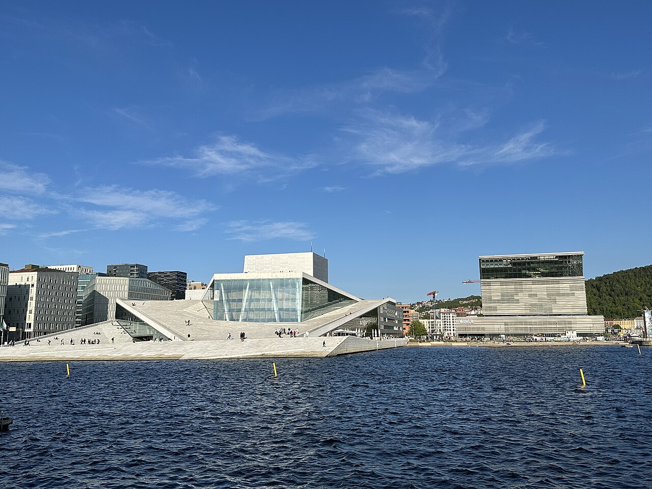 Opera and MUNCH from Langkaia